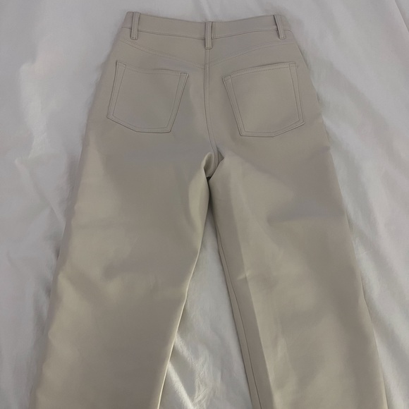 Aritzia Melina Pant - Picture 4 of 4
